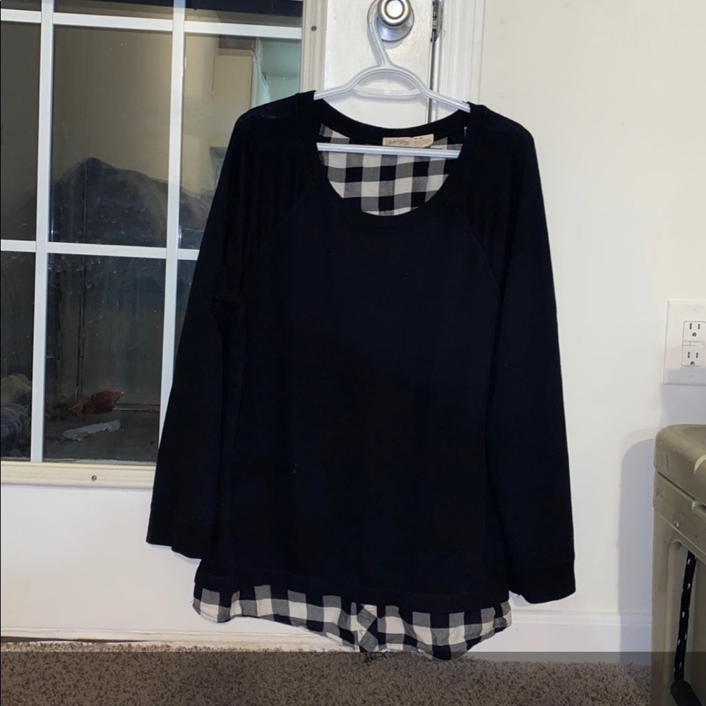 Black women’s sweater